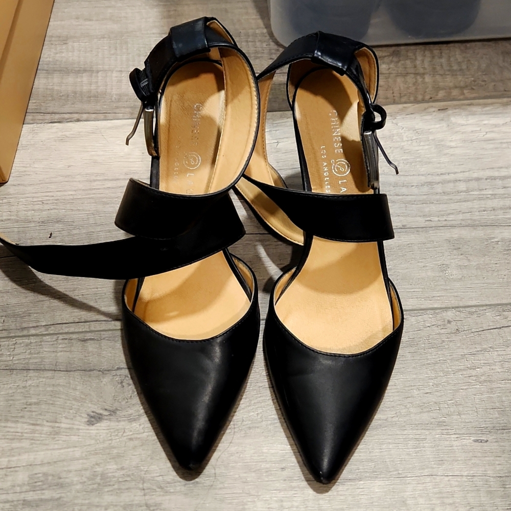 Strap Pumps